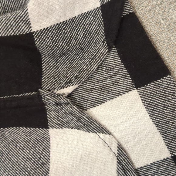 Levi's Men's Relaxed Fit Buffalo Plaid Flannel Size Large - Picture 9 of 13